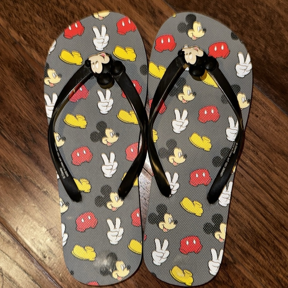 Disney flip flops Mickey Mouse black red yellow white sandals sz 4/5 9.25” long - Picture 4 of 8
